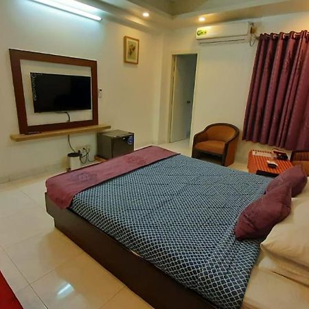 Center Point Apartment Dhaka Ngoại thất bức ảnh